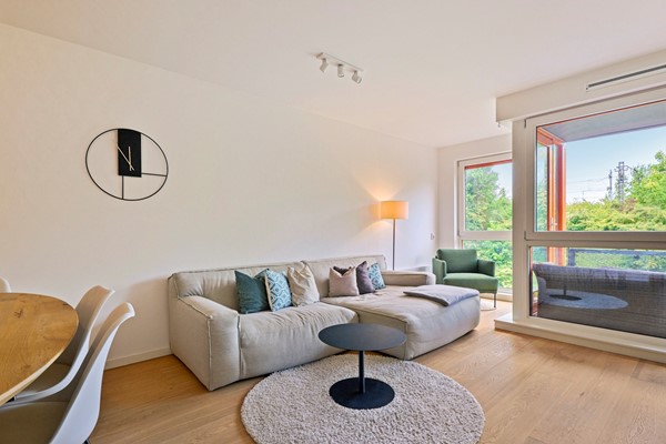 Medium property photo - Leeuwendalersweg 614, 1061 BJ Amsterdam